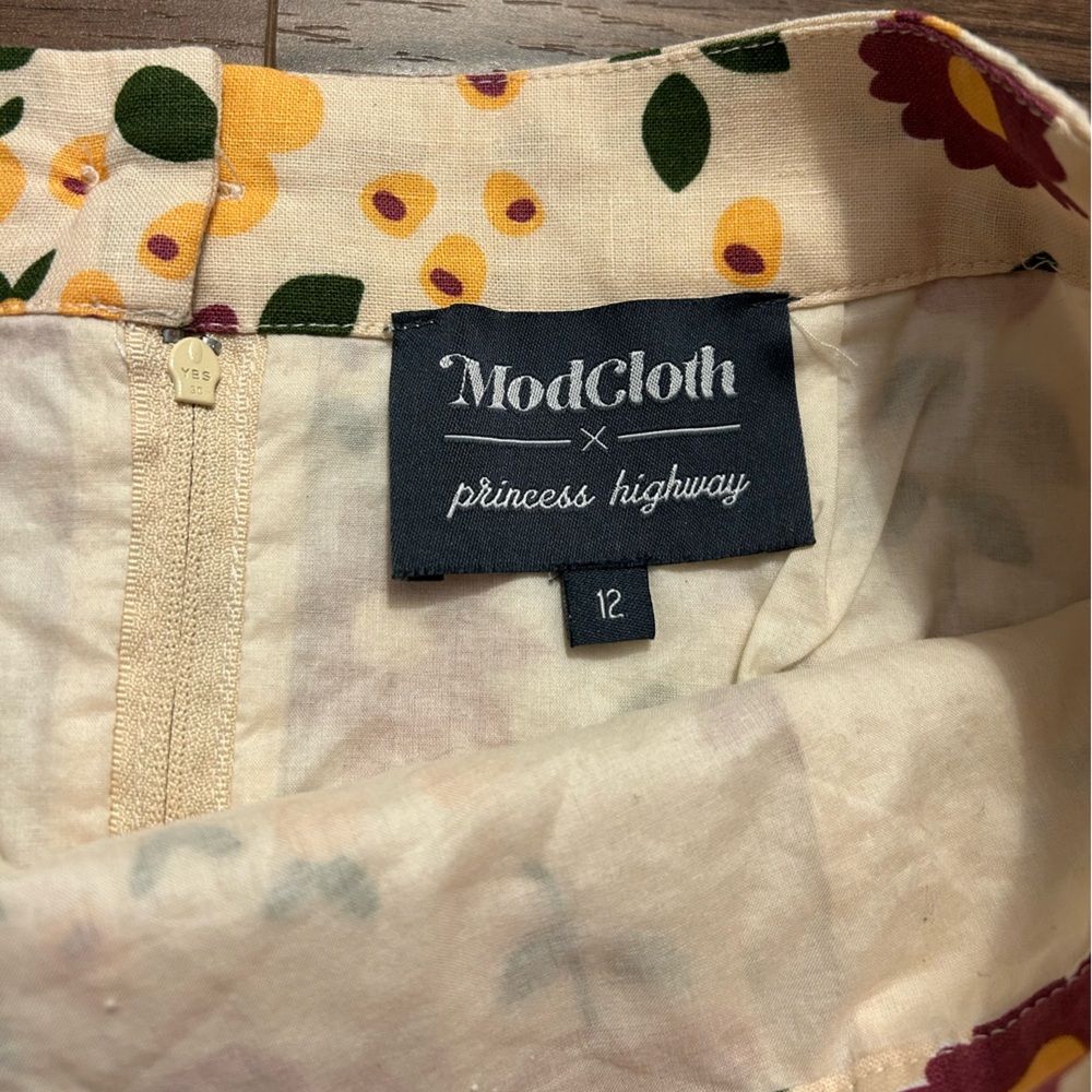 Floral Linen Modcloth x Princess Highway Mini Skirt - Picture 8 of 16